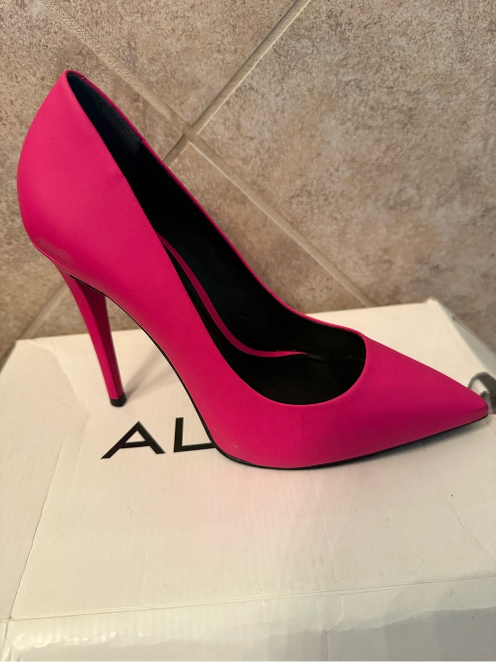 Aldo Bright Pink Pointed-Toe Stiletto Pump